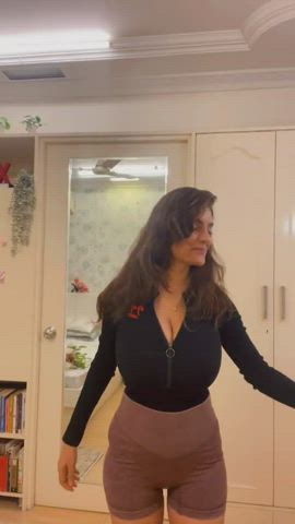 boobs huge tits sex clip