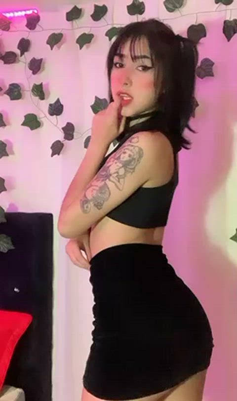 amateur dancing horny latina onlyfans sexy clip