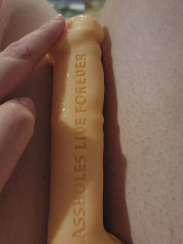 I love strings of cum.