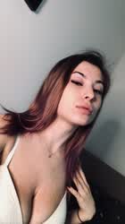 Busty Teen Tits clip