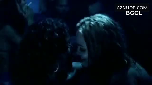 Alice Braga - Lower City