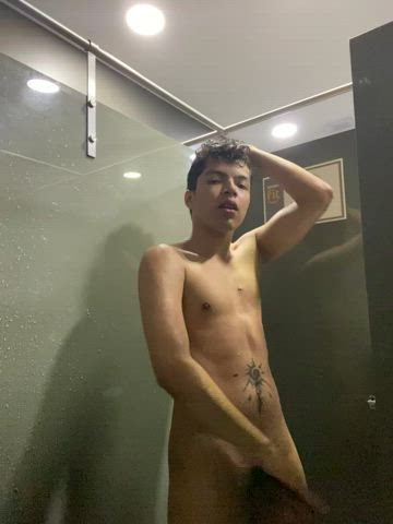 big dick cock cock worship cockslap gym gymnast tattoo teen twink clip