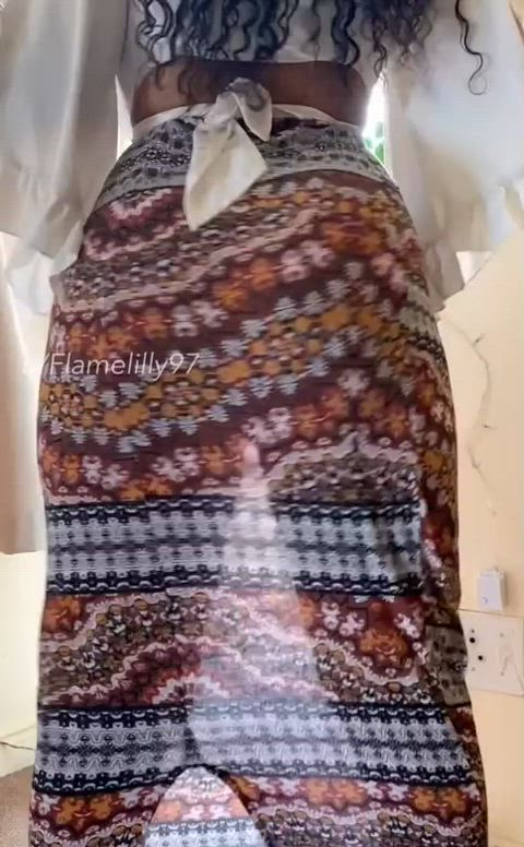 ass skirt upskirt twerking booty ebony african afro tiktok college clip