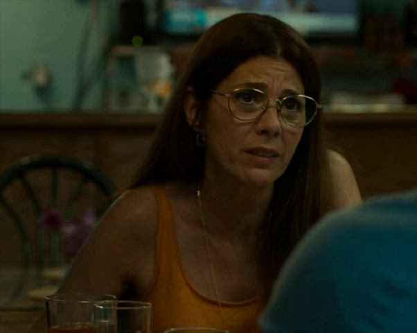 celebrity female glasses marisa tomei clip