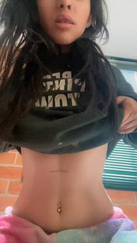 boobs bouncing natural tits nipples petite tit slapping tits just-boobs latinas clip