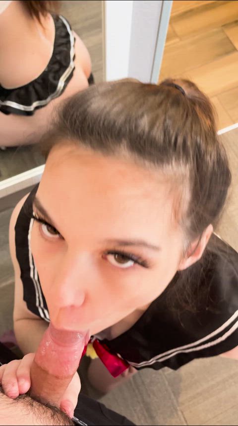 This Southern cutie giving me some suction 👹😈