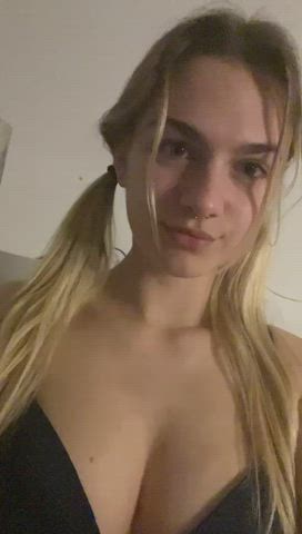 What do you guys think of my new outfit? :)