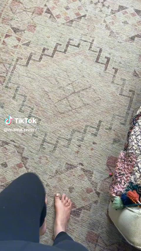 flashing hairy hairy pussy pubic hair pussy tiktok clip