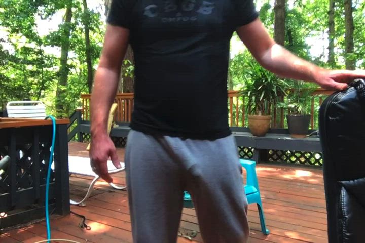 The gun show