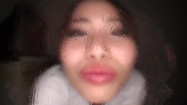 kissing clip