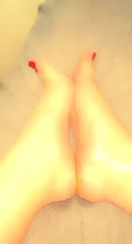 feet feet fetish oil oiled clip