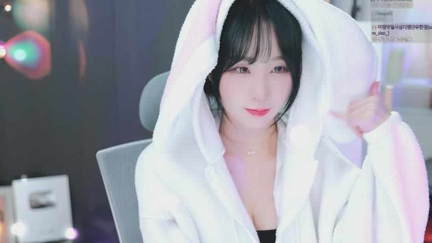 asian dancing korean clip