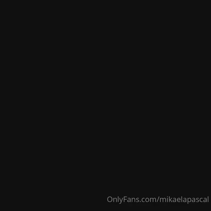 Celebrity Nude Shorts clip