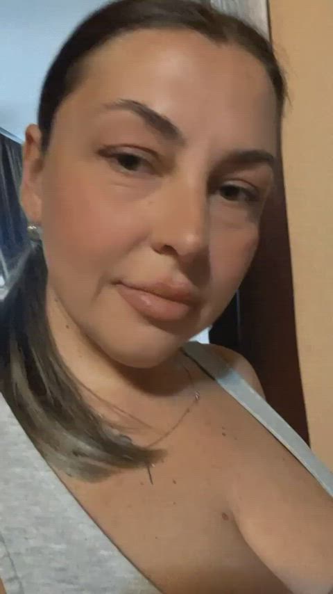 barefootmilf milf muscular milf pilatesmilf milfnhoney clip