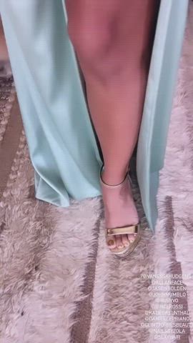 Legs Natural Tits Vanessa Hudgens clip