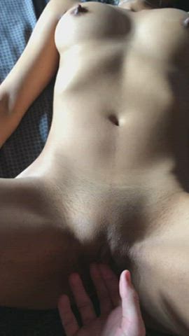 amateur brunette fingering orgasm pov clip
