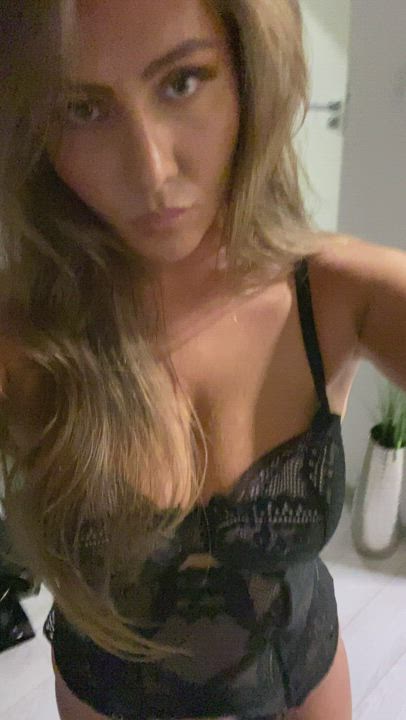 Girls Hotwife OnlyFans clip