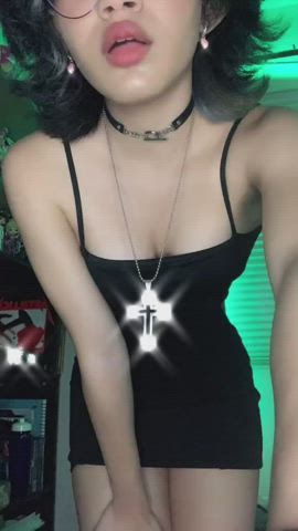 Dancing Teen TikTok clip