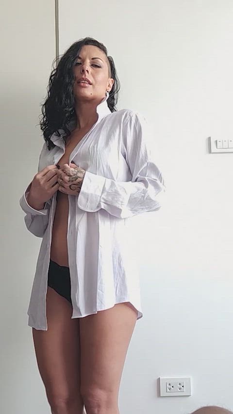 The art of a strip tease ๐