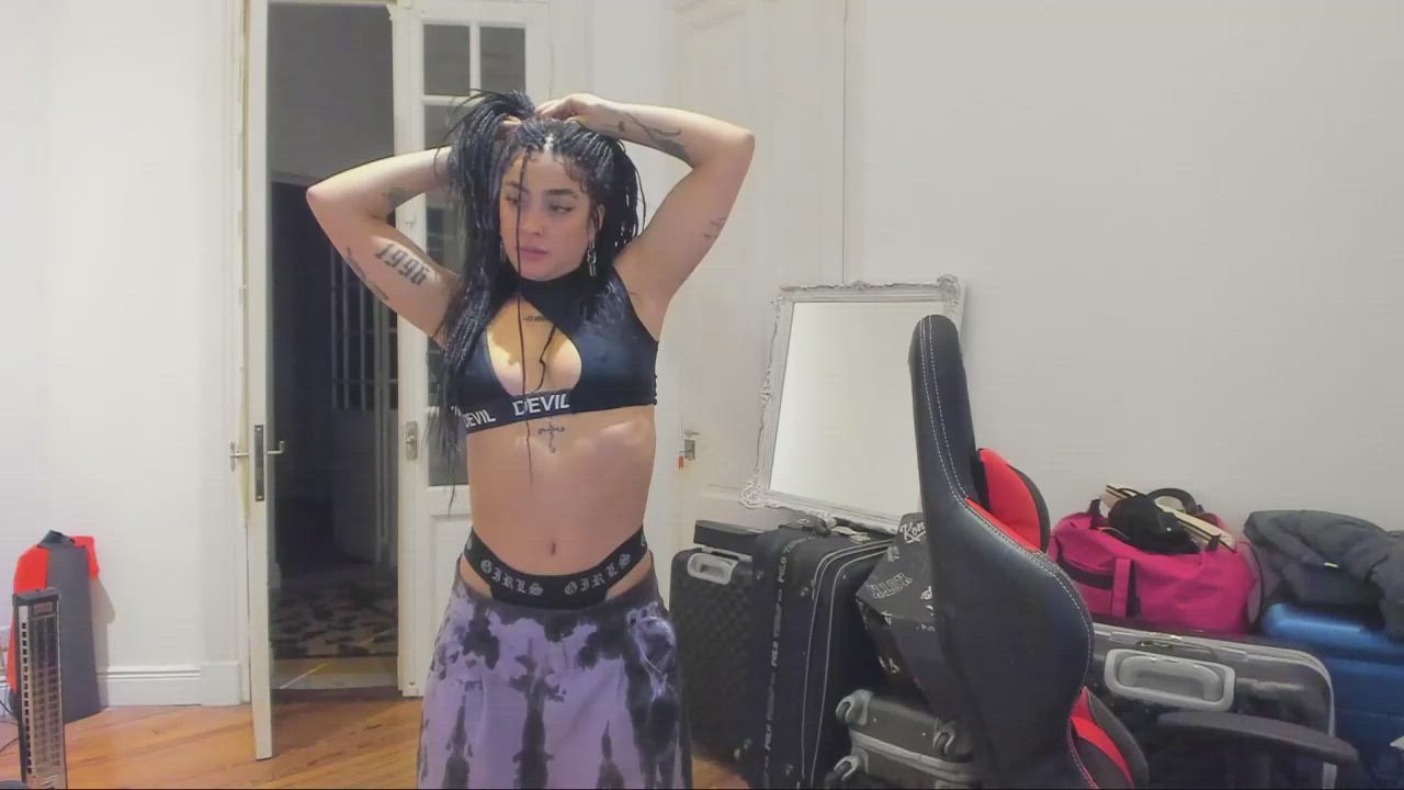 Babe Big Tits Boobs clip