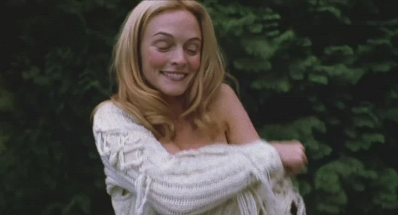 Boobs Model Topless clip