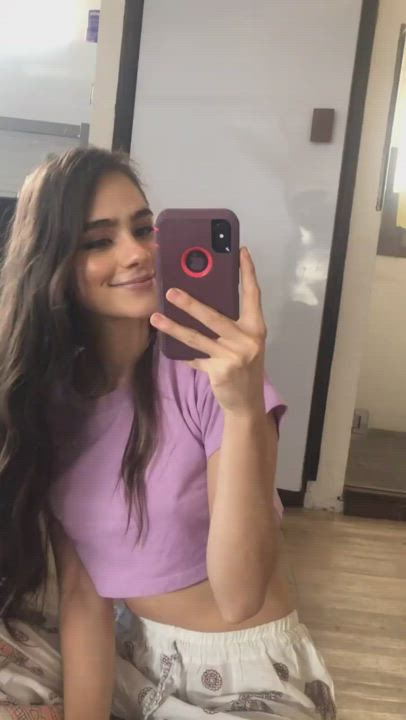 Selfie Skinny Smile Teen clip