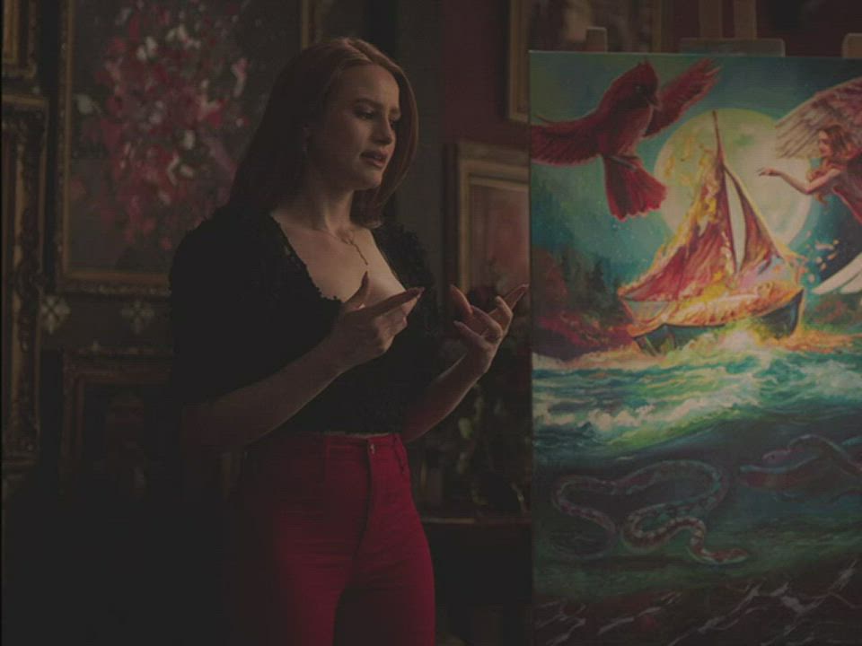 Madelaine Petsch clip
