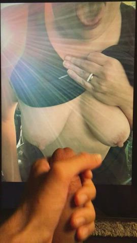Love covering her in my cum