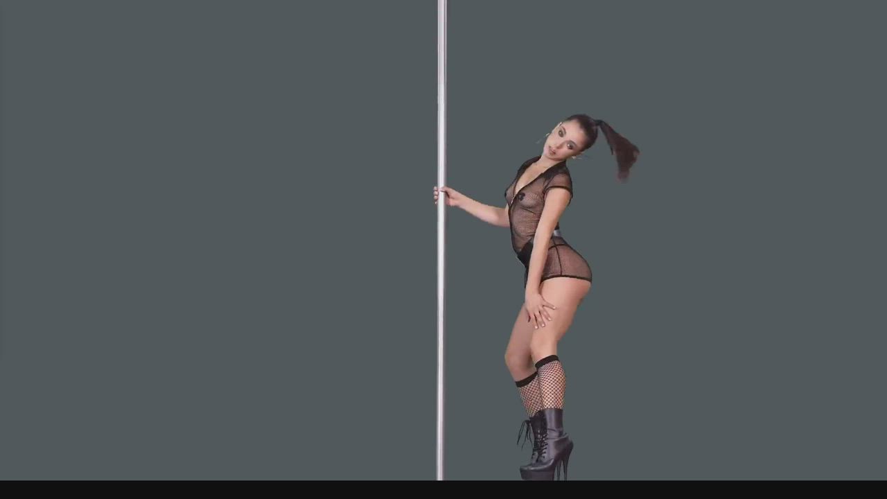Anastasia Brokelyn Fishnet clip