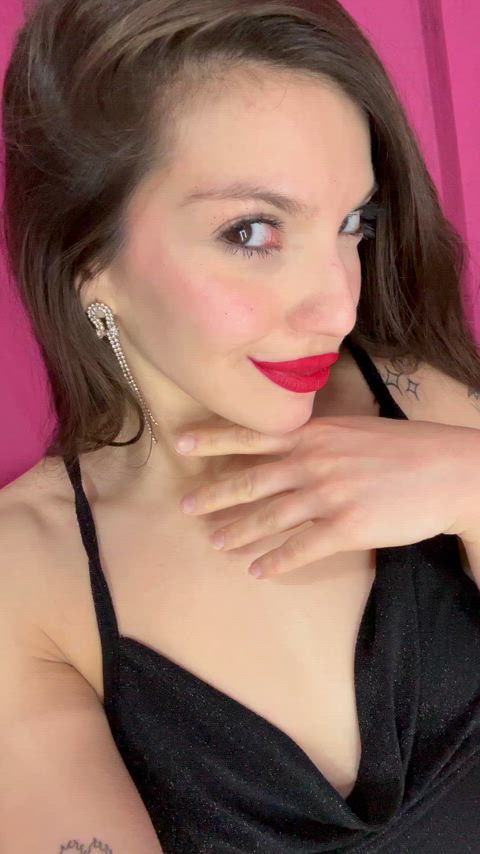 You think red suits me ?
