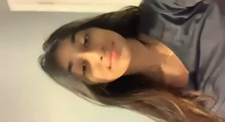 ass big ass boobs flashing solo tease teasing teen underboob clip