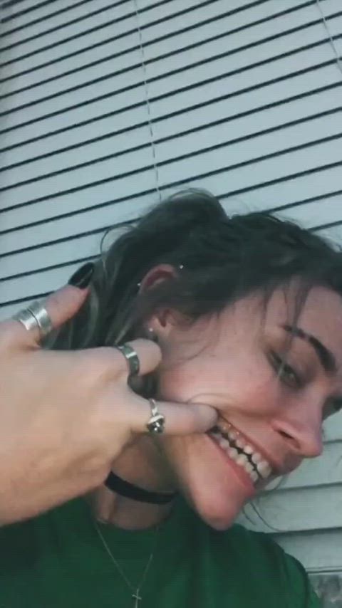 long tongue tongue tongue fetish clip