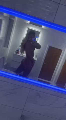blonde gypsy solo clip