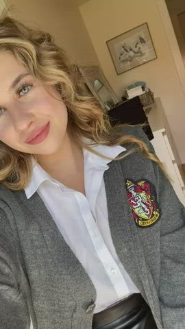 blonde close up pussy pussy lips skirt clip