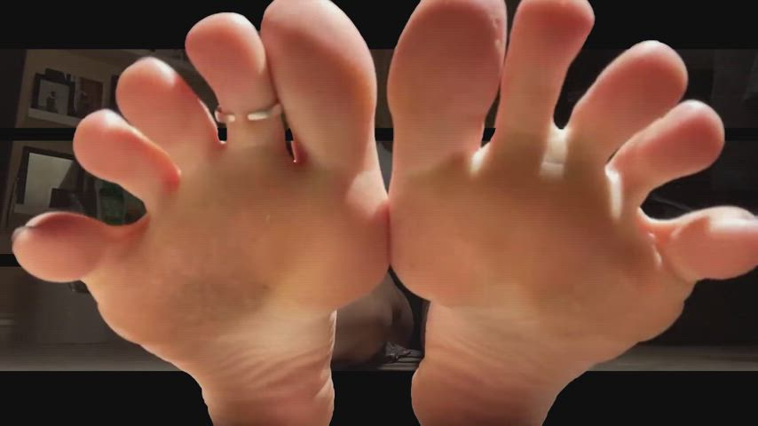 Feet in your face!