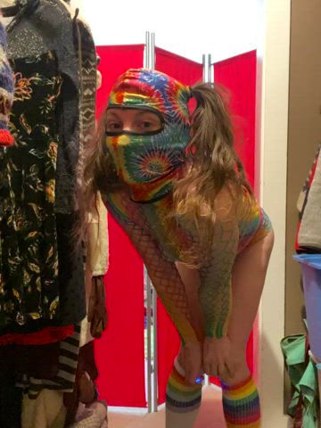 Iβm the Rainbow Titty Bandit
