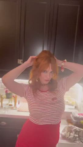 actress celebrity christina hendricks huge tits natural tits redhead clip