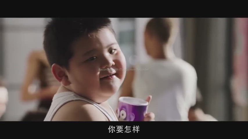 Brutal Chinese Housewife CRUSHES 2 Men's Balls at the same time [Chinese TV]