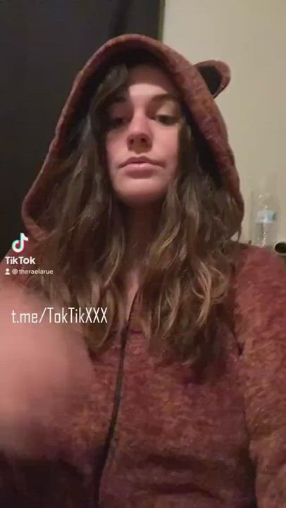 Big Ass Big Tits Girls clip