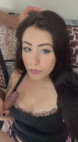 blowjob blue eyes sucking clip