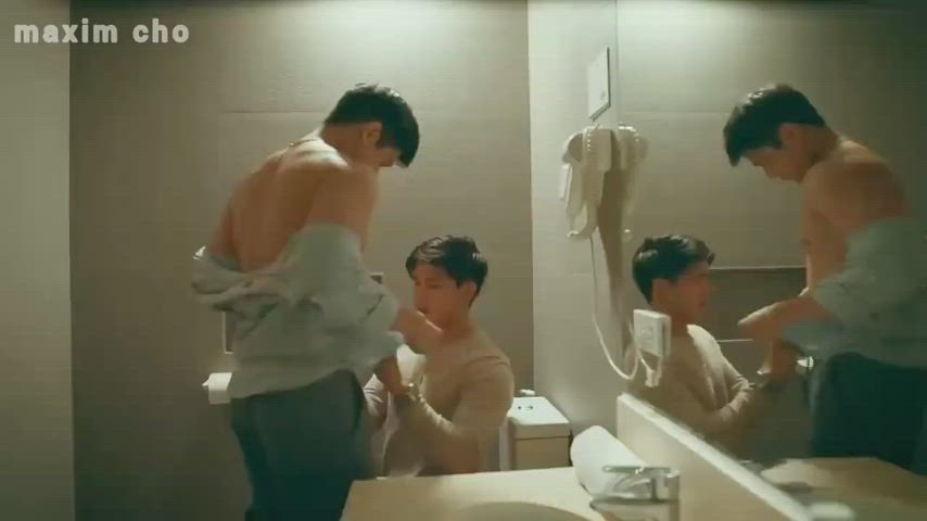 asian blowjob gay clip