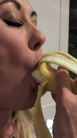 Blowjob MILF Brandi Love clip