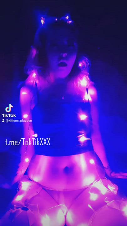 Big Ass Big Tits Girls clip