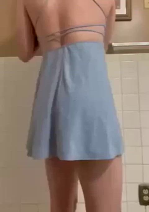 I already miss dress season π