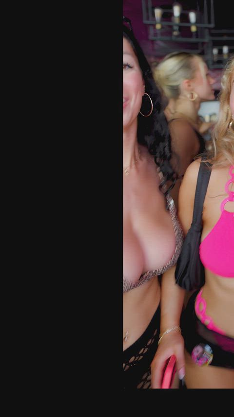 60fps big tits bikini bouncing tits slow motion clip
