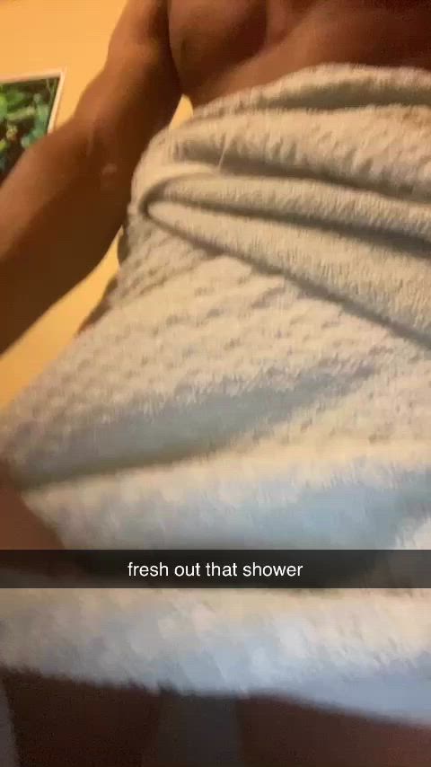 Late night showers hit different๐