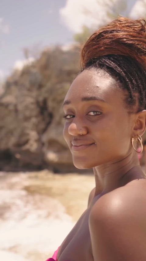 ass beach bikini brazilian celebrity ebony sexy tits clip