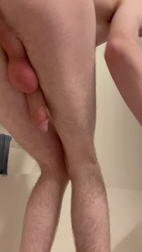 Nice long relaxing piss this morning π¦