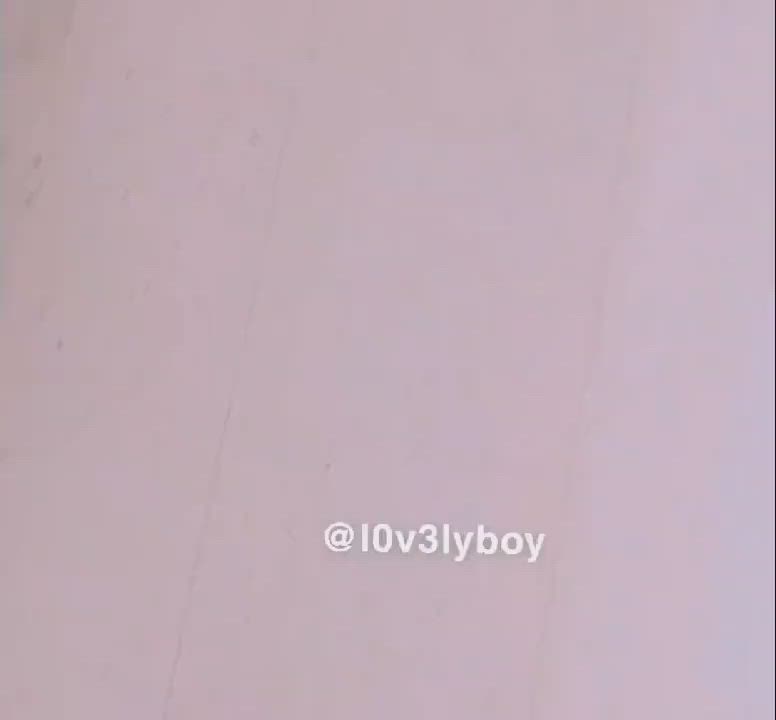 Flashing Nude Public clip