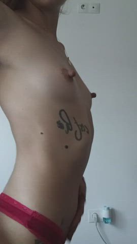 amateur petite small tits tiny-tits clip